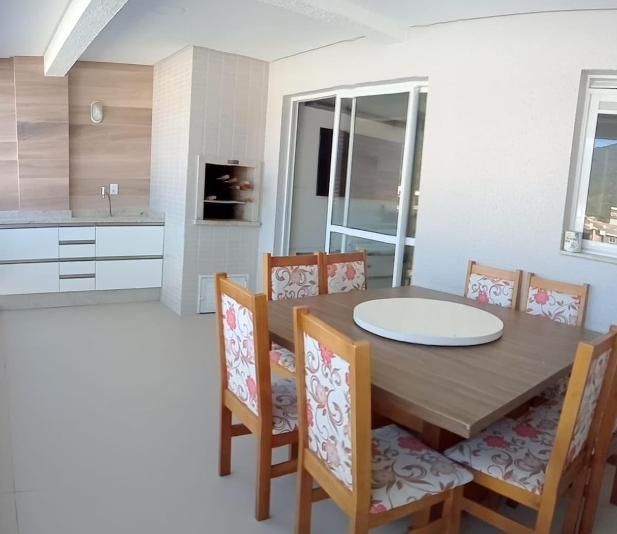Duplex Lindo Sofisticado Leilighet Governador Celso Ramos Eksteriør bilde